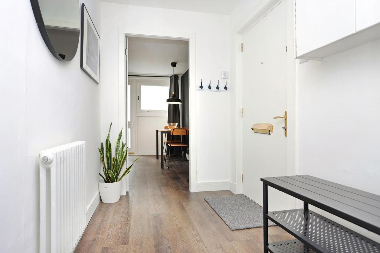 Joivy Contemporary Royal Mile Apartment With Balcony Edinburg Exteriör bild